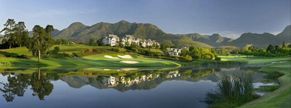 Fancourt Montagu - source-associated course photograph. Exact hole and capture date not confirmed.